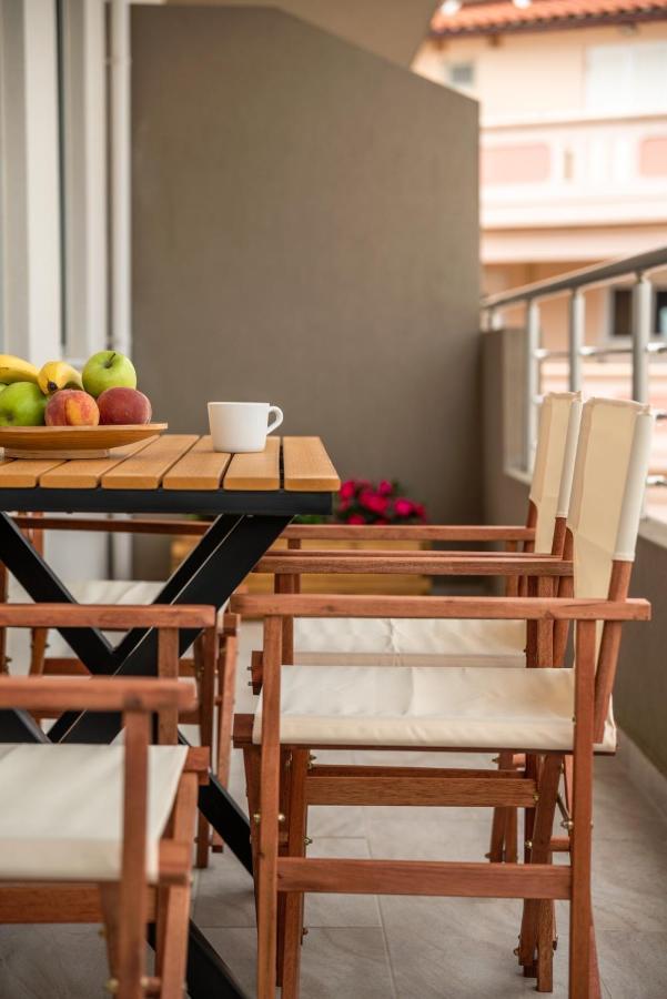 Romanza Kavros Appartement Paralia Kourna Buitenkant foto