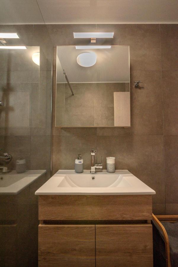 Romanza Kavros Appartement Paralia Kourna Buitenkant foto
