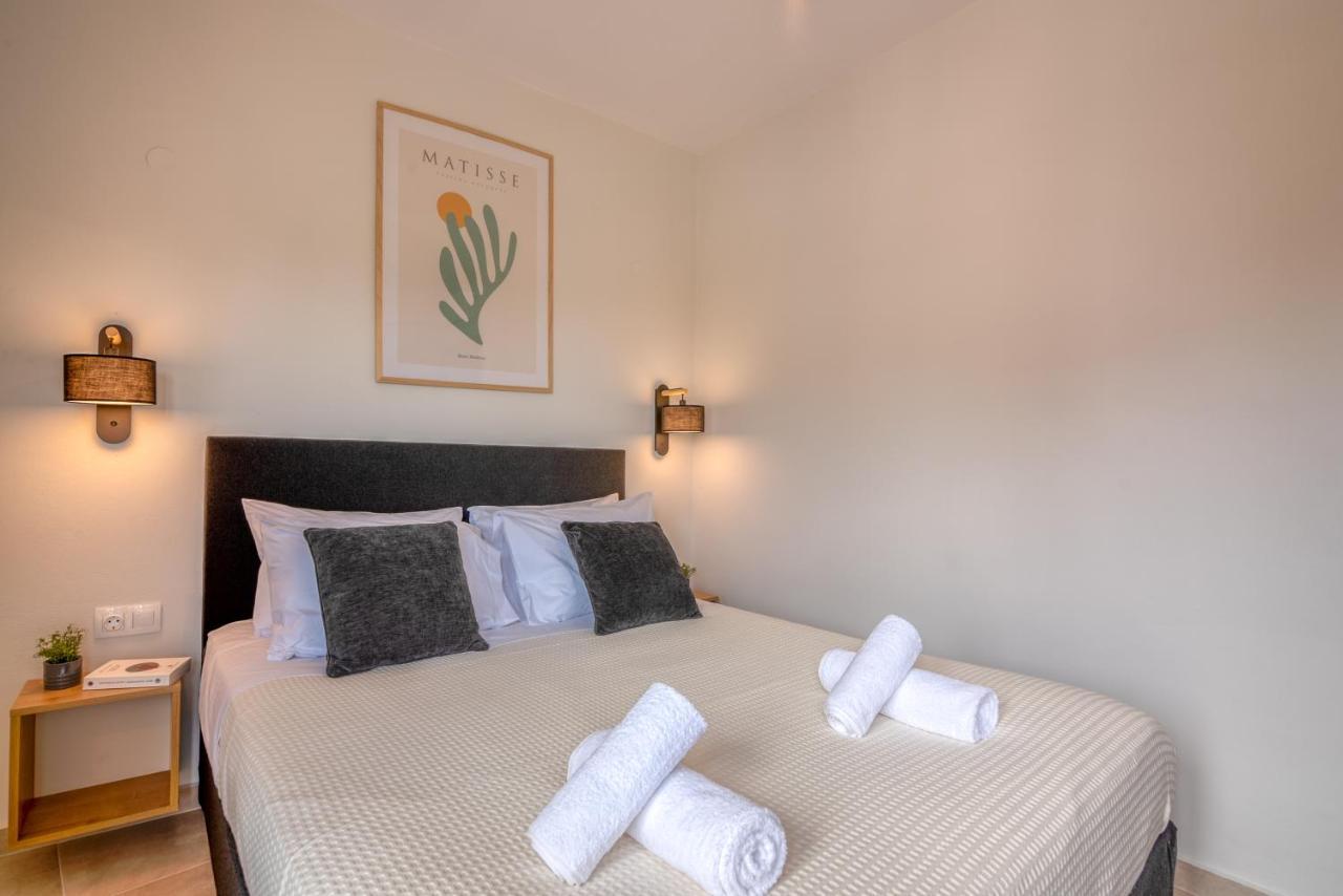 Romanza Kavros Appartement Paralia Kourna Buitenkant foto