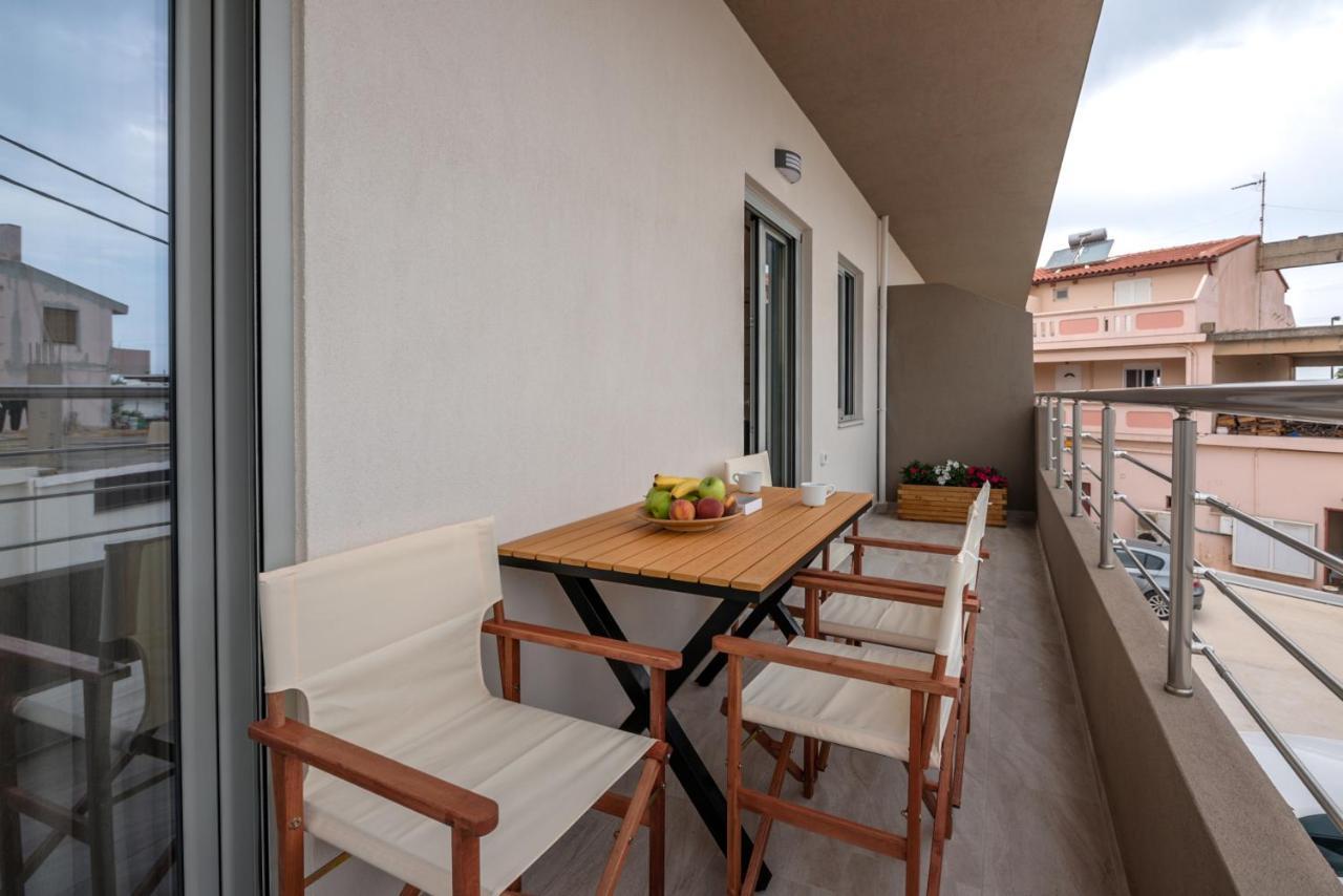 Romanza Kavros Appartement Paralia Kourna Buitenkant foto